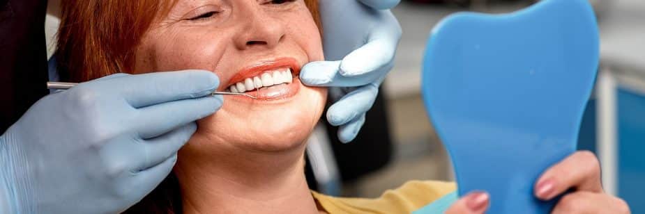 prótese sobre implante